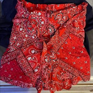 Plus Size Bandanna Style Shorts